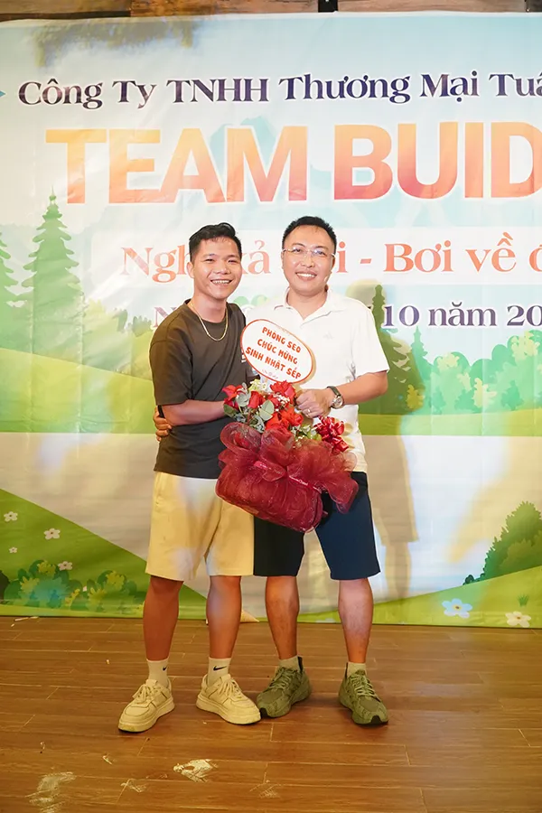 Du lịch Hòa Bình cùng Tuấn Hưng Phát
