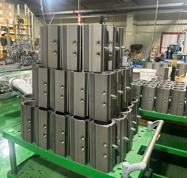 Chuyến thăm quan và làm việc tại HQ của Tuấn Hưng Phát