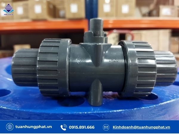 Van nhựa UPVC là gì?